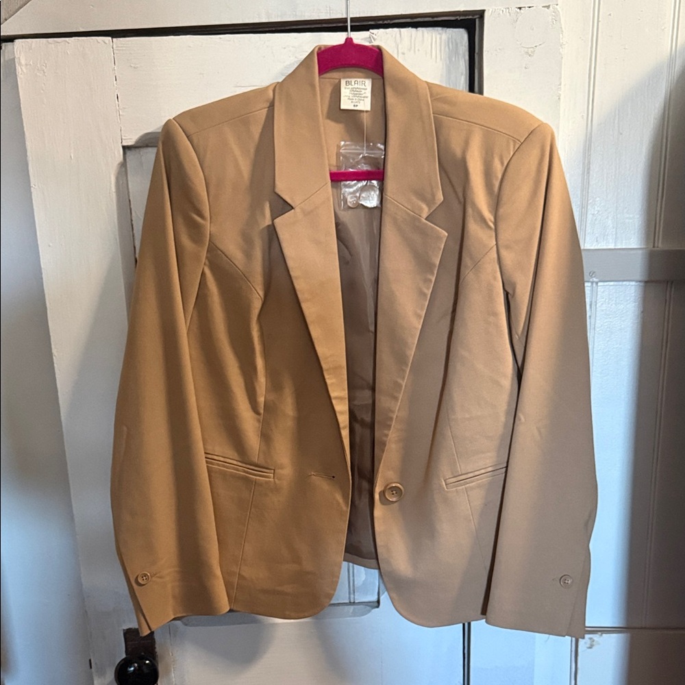 Blair Women's Camel Blazer - Single Button Tailored Jacket 8P